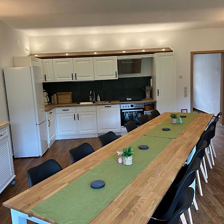 Ferienwohnungen 1 Bis 4 "Pumphut'S Scheune" Lengenfeld  Exteriör bild