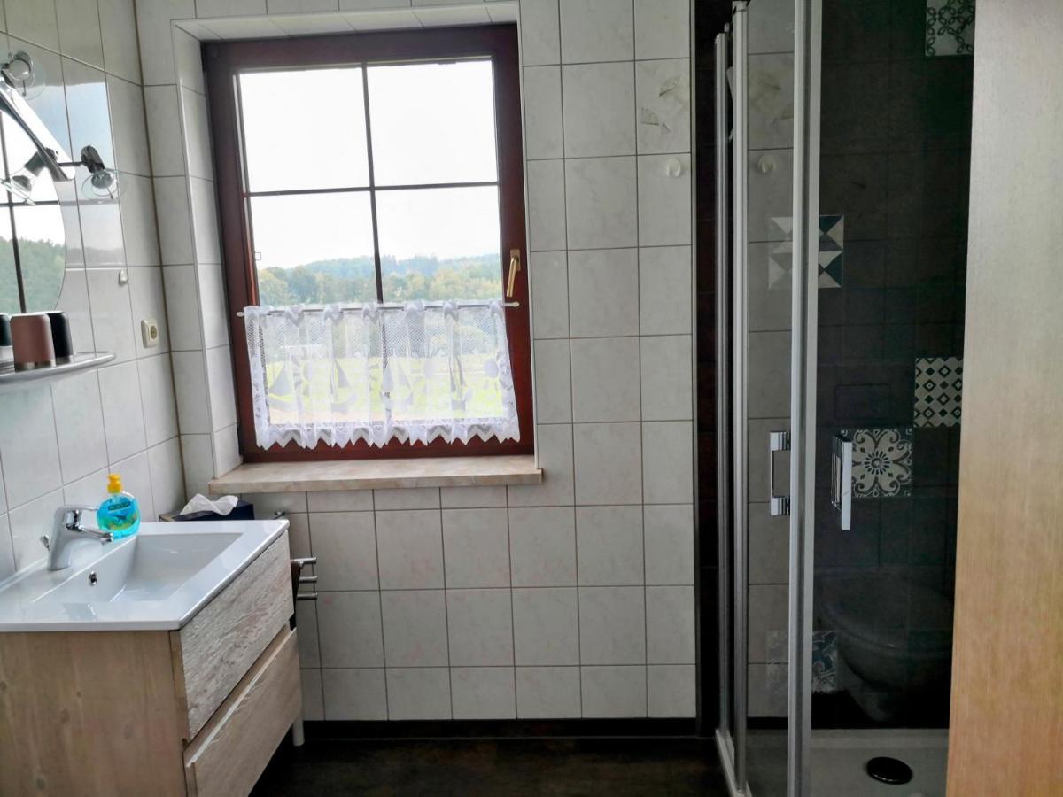 Ferienwohnungen 1 Bis 4 "Pumphut'S Scheune" Lengenfeld  Exteriör bild
